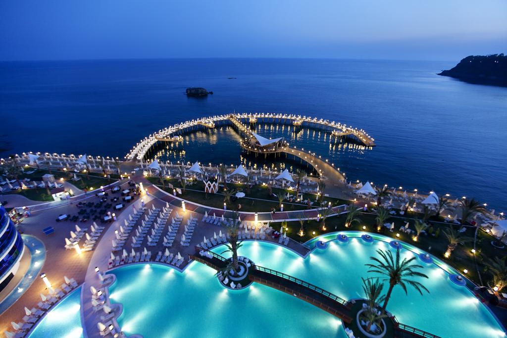 Granada Luxury resort –  Alanya