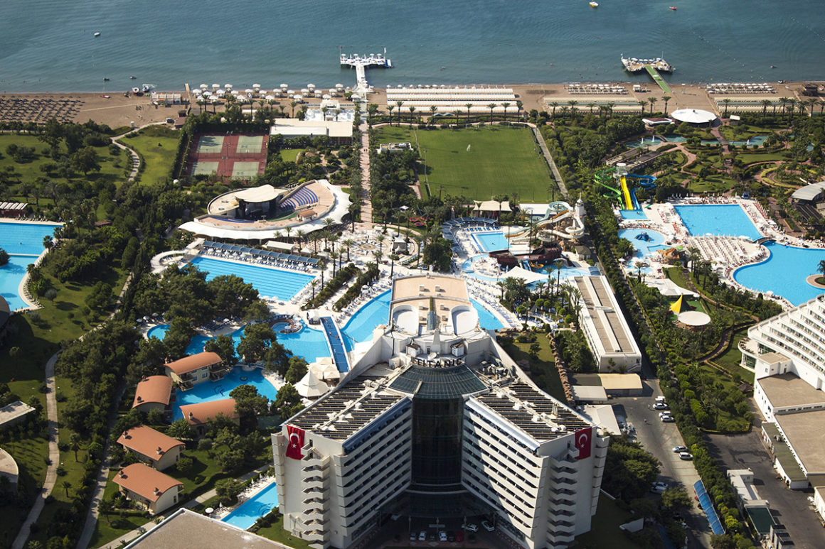 Titanic Beach Lara -Antalya