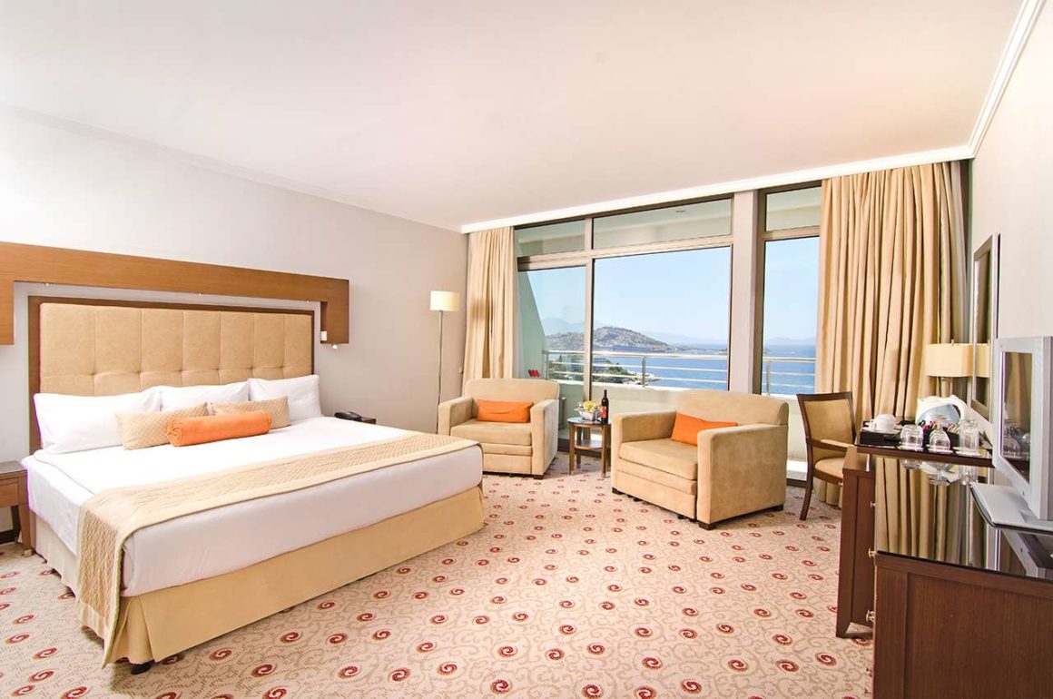 Korumar Hotel Deluxe – Kusadası