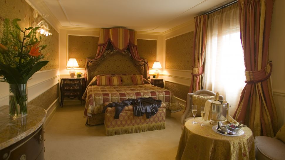 002892-03-junior-suite Baglioni Hotel Luna