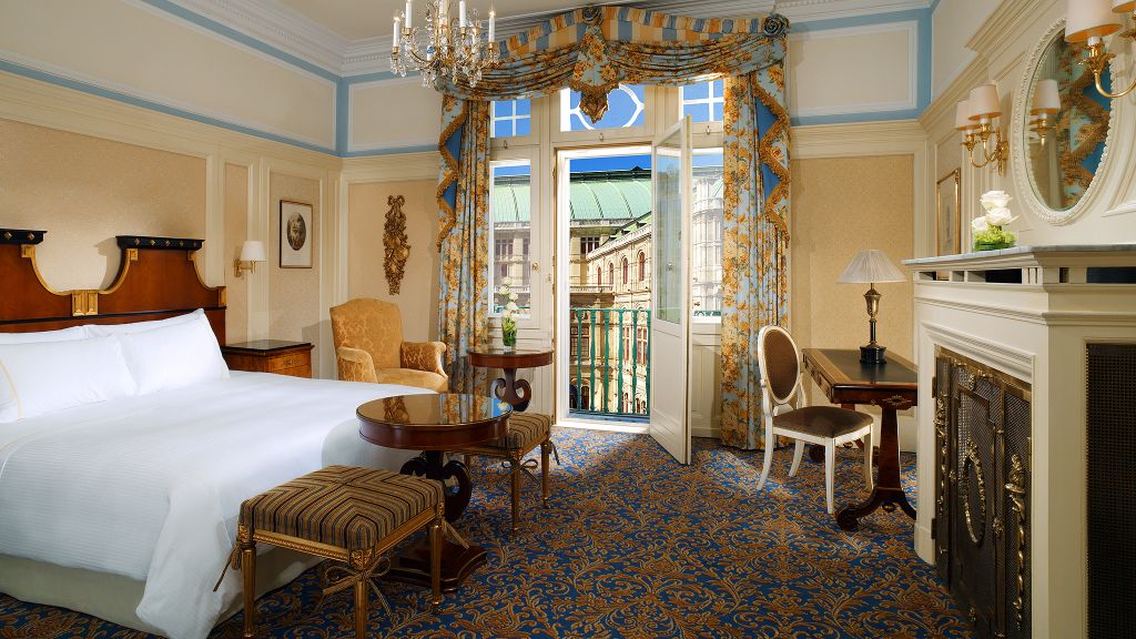 004157-10-bedroom Hotel Bristol Vienna