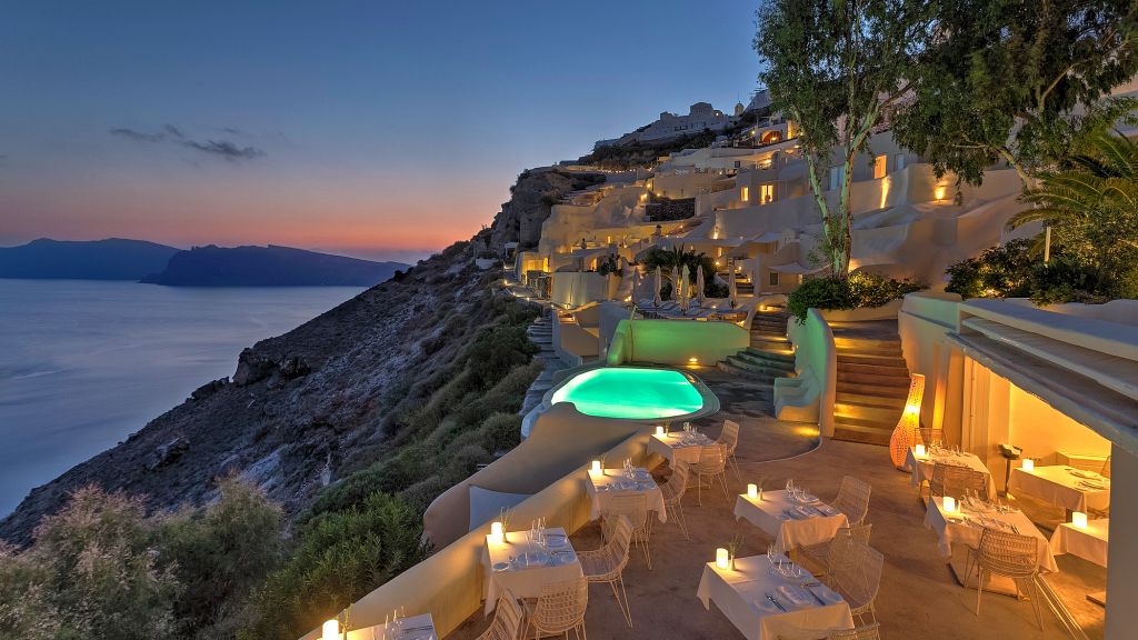 005435-12-lux3022ex-166846-Hotel-Stunning-View-of-the-sea Mystique Santorini