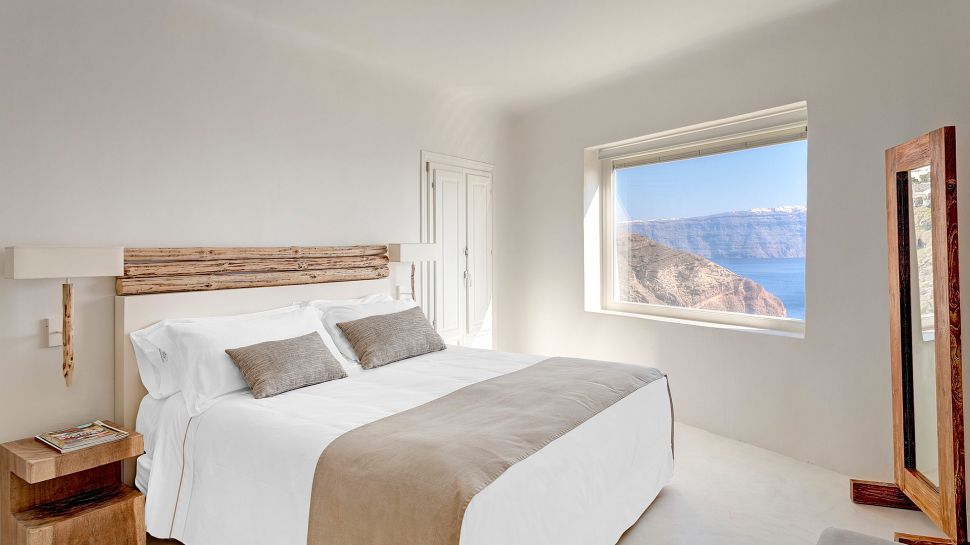 005435-21-lux3022gr-166840-Mystery-Villa-Bedroom Mystique Santorini