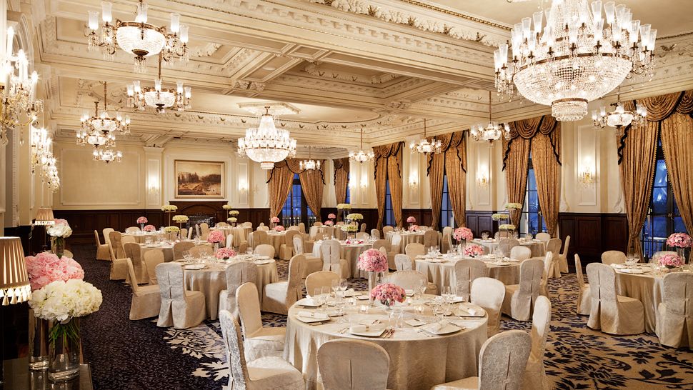 008108-06-Ballroom Waldorf Astoria Shanghai on the Bund