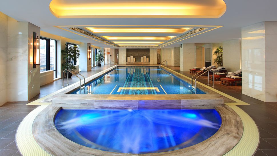 008108-11-Swimming-Pool Waldorf Astoria Shanghai on the Bund