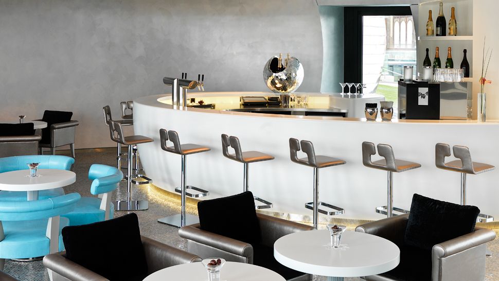 009739-13-bar Hyatt Regency Dusseldorf