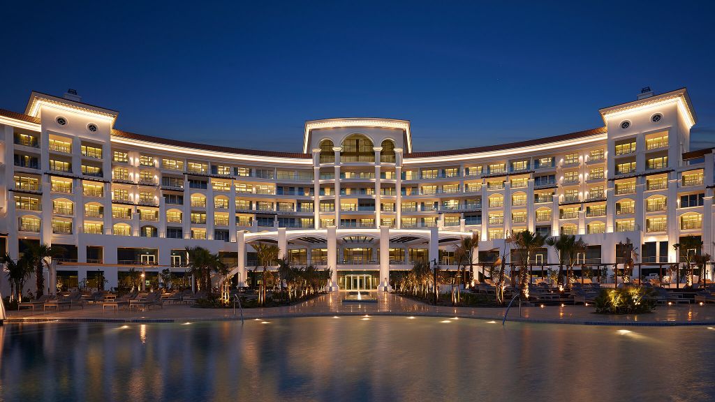 011108-05-dubai_palm_exterior4_HR - Kopya Waldorf Astoria Dubai Palm Jumeirah Dubai