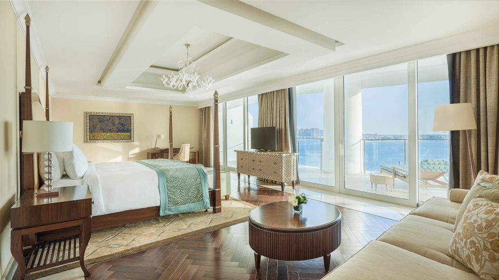 011108-23-12.-waldorf-astoria-dubai-may2014-presidential-suite-master-bedroom - Kopya Waldorf Astoria Dubai Palm Jumeirah Dubai