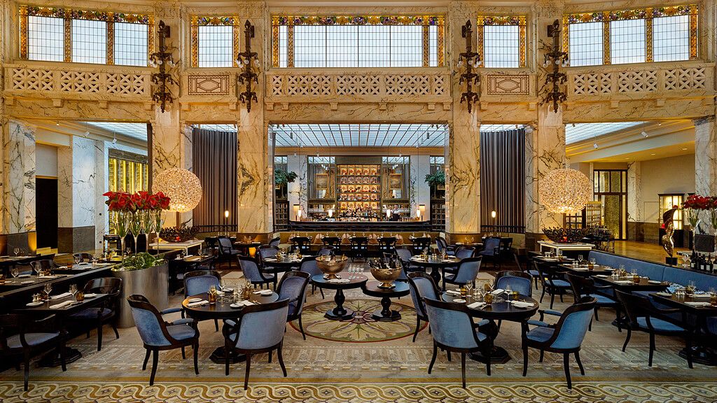 011163-03-The Bank Brasserie - Bar 2 Park Hyatt Vienna