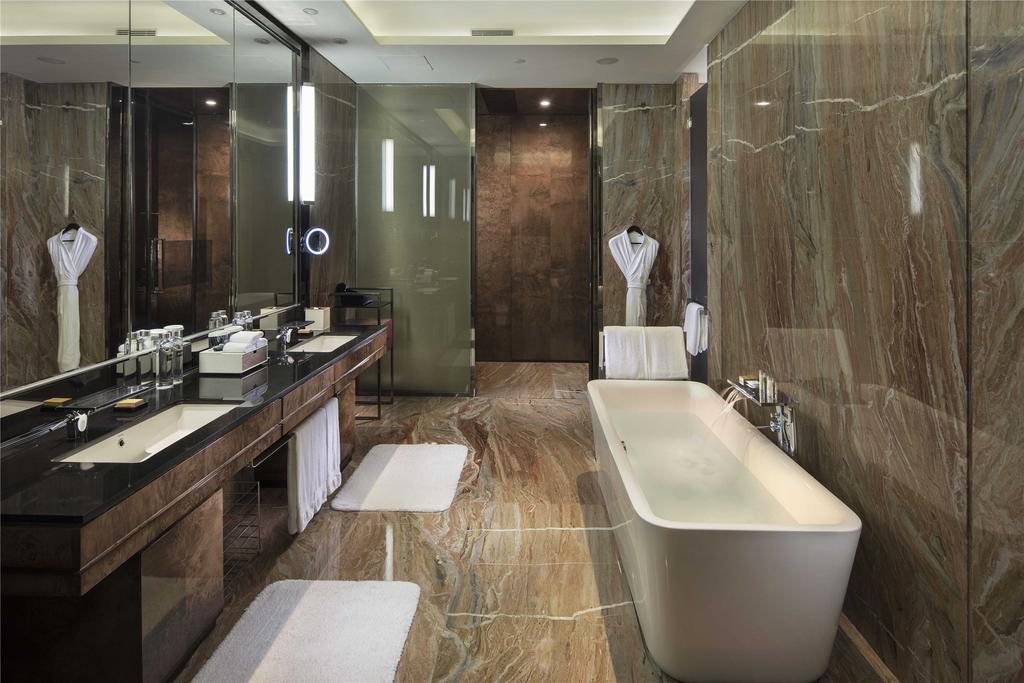 113336169 Hilton Guangzhou Tianhe