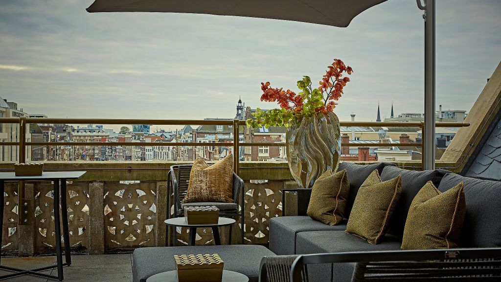 169312-06-GrandTerraceSuite-407-7 TwentySeven Hotel Amsterdam