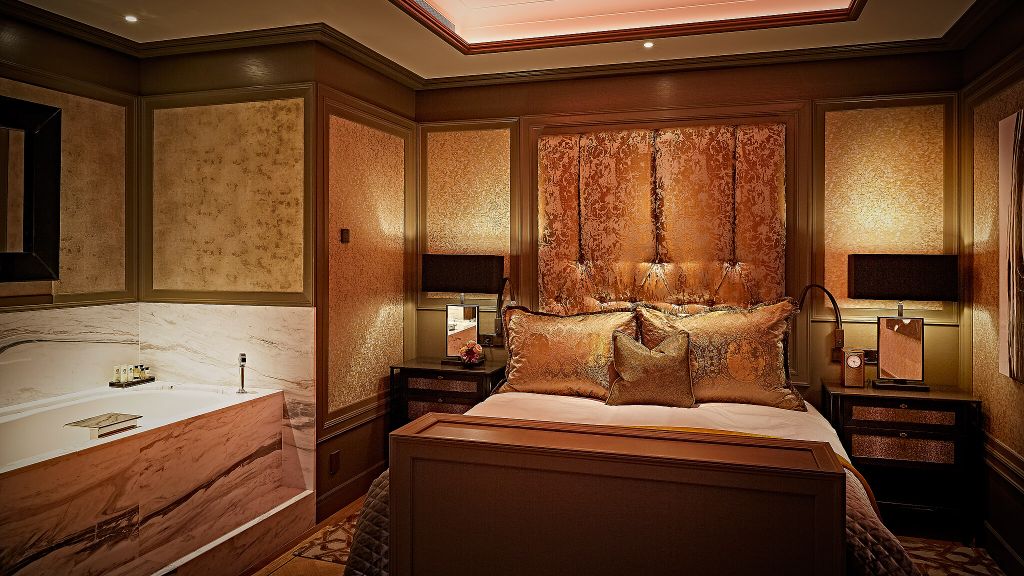 169312-21-OneBedroomSuite-406-3 TwentySeven Hotel Amsterdam