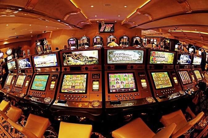 7_CASINO-1 - Kopya Rocks Hotel & Casino