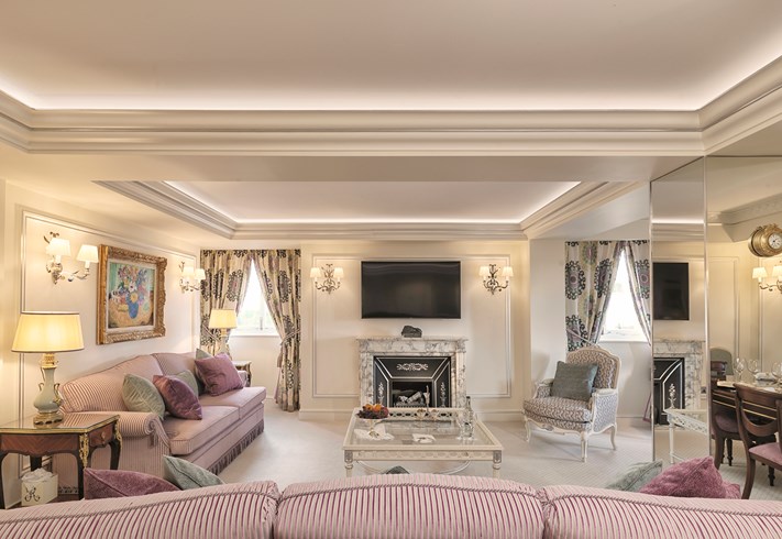 lw0420_76247059_790x490 The Ritz London