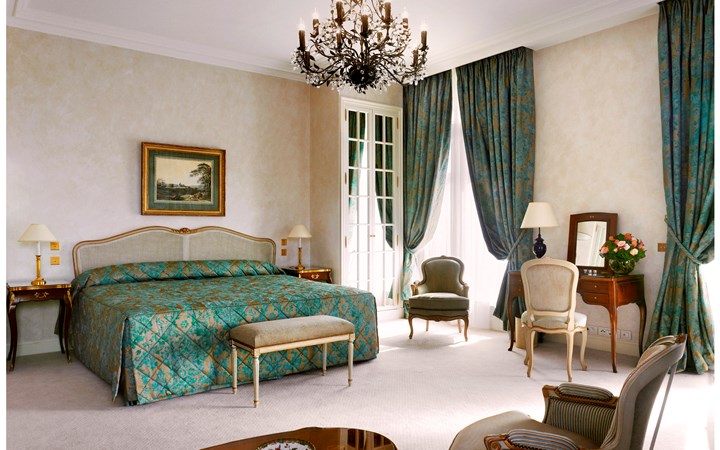 lw0612_39234800_720x450 Le Bristol Paris