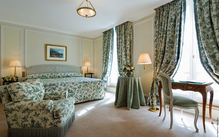 lw0612_39234809_720x450 Le Bristol Paris