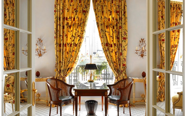 lw0612_39234863_720x450 Le Bristol Paris