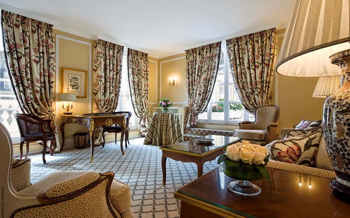 lw0612_39234872_720x450 Le Bristol Paris