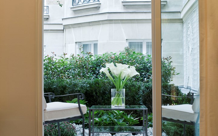 lw0612_41446853_720x450 Le Bristol Paris