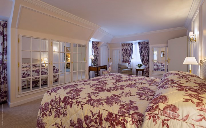 lw0612_94058783_720x450 Le Bristol Paris