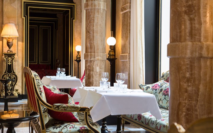 lw0645_75908024_720x450 La Réserve  Paris Hotel & Spa