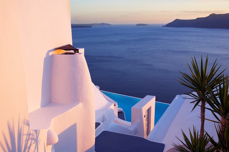 lw0815_30161835_790x490 Katikies Santorini