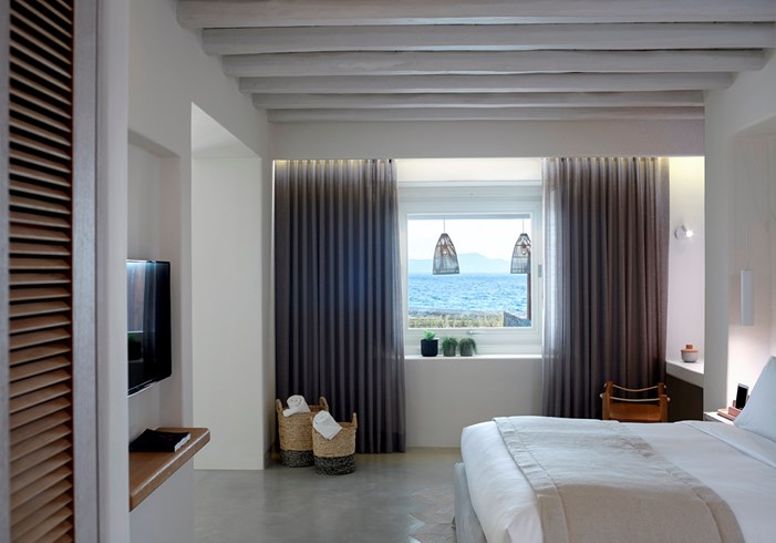 lw0817_74977353_790x490 Bill & Coo Mykonos