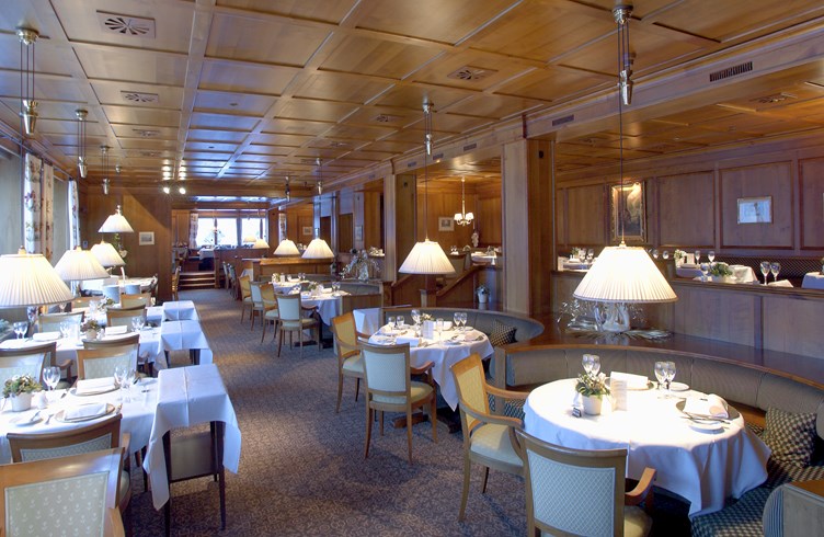 lw1616_28034080_790x490 - Kopya Suvretta House