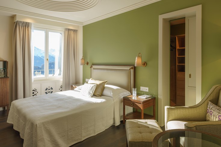 lw1616_82739334_790x490 Suvretta House