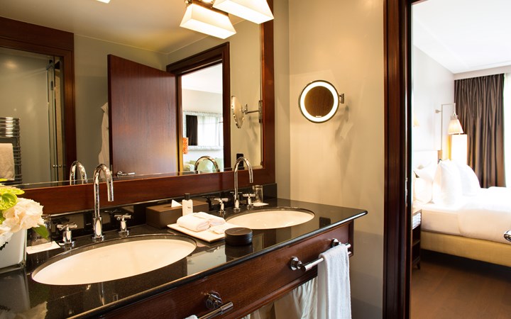 La Réserve Genève Hotel, Spa & Villa