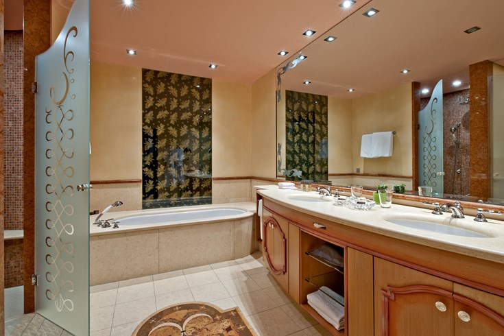 lw1641_66447731_790x490 Carlton Hotel St. Moritz