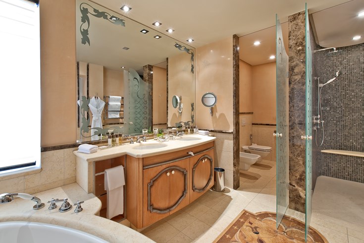 lw1641_68552872_790x490 Carlton Hotel St. Moritz