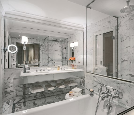 Palazzo Parigi Hotel & Grand Spa