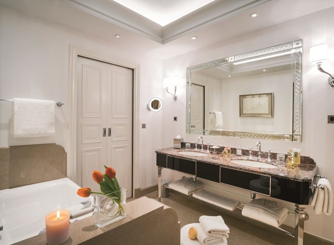 Palazzo Parigi Hotel & Grand Spa
