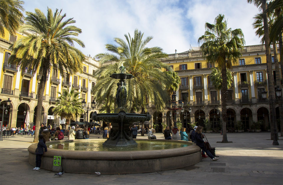 Barcelona Picasso Museum and Gothic Quarter Guided Tour