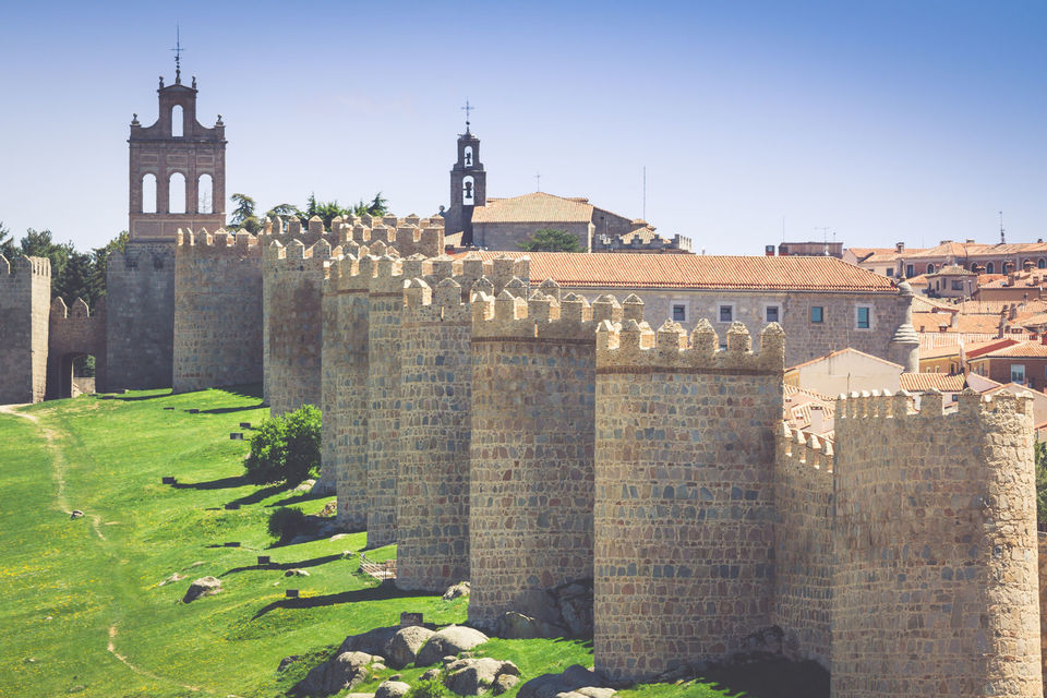 From Madrid: Full Day Avila, Segovia and El Escorial Tour