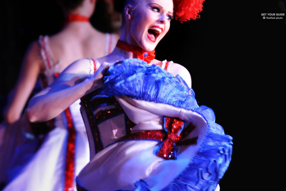 tour_img-1396971-145 Paris: Moulin Rouge Show with Champagne