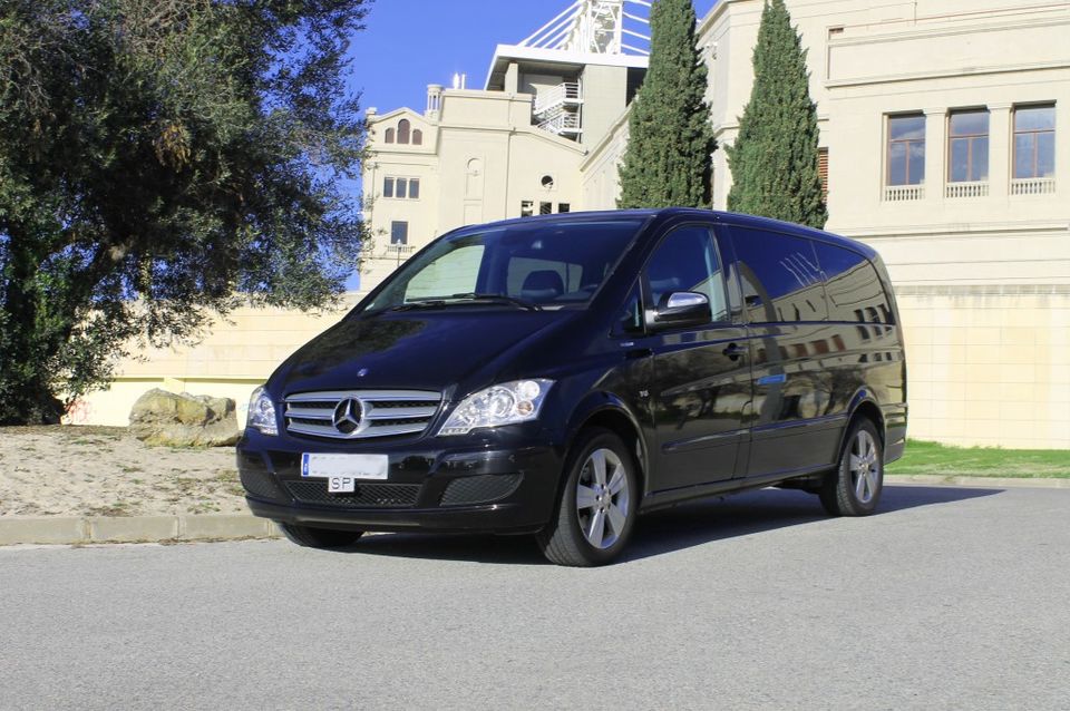 From Madrid Airport: 1-Way Private Hotel Transfer
