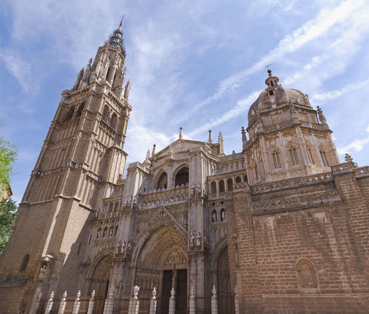 Toledo & Segovia Tour from Madrid with Alcázar Ticket
