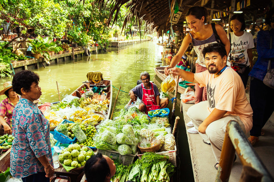 Bangkok: Floating Market Private Boat Tour with a Local
