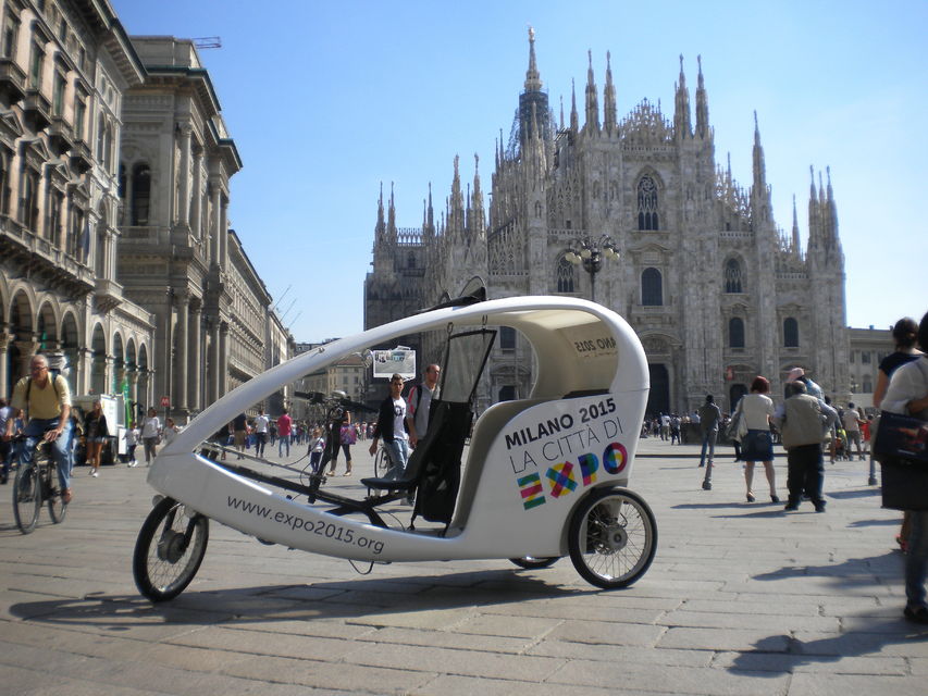 Best of Milan: 2-Hour Rickshaw Tour Milan