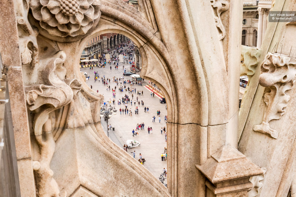 Milan: Skip-the-Line Tour of the Rooftop of the Duomo