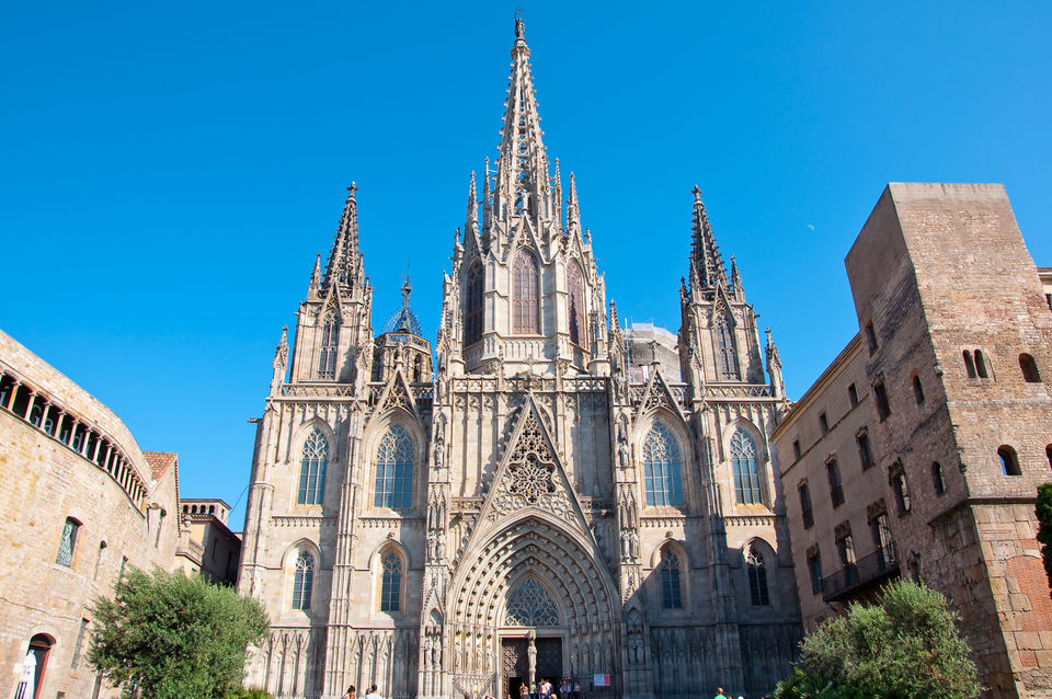 Barcelona Picasso Museum and Gothic Quarter Guided Tour
